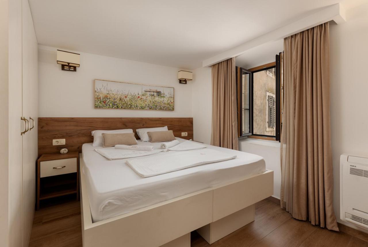 Apartment Amigo Old Town Kotor Extérieur photo