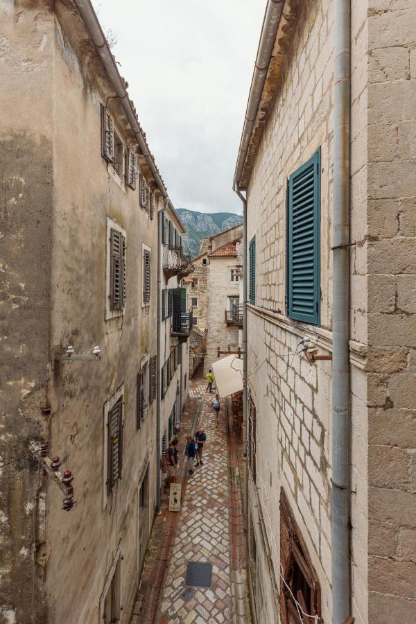 Apartment Amigo Old Town Kotor Extérieur photo